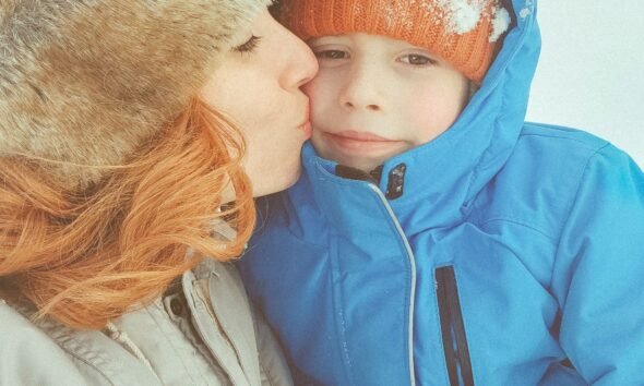 Snowball Kiss